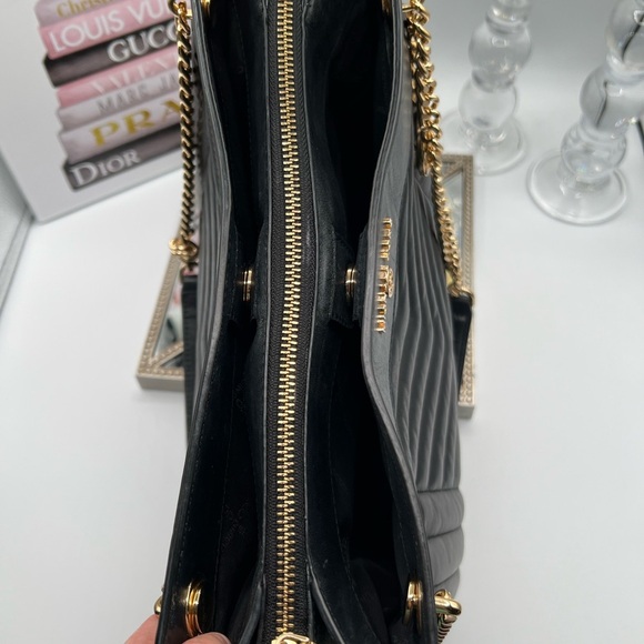 Michael Kors Black Chevron Shoulder Bag with Gold Accents - Picture 14 of 15